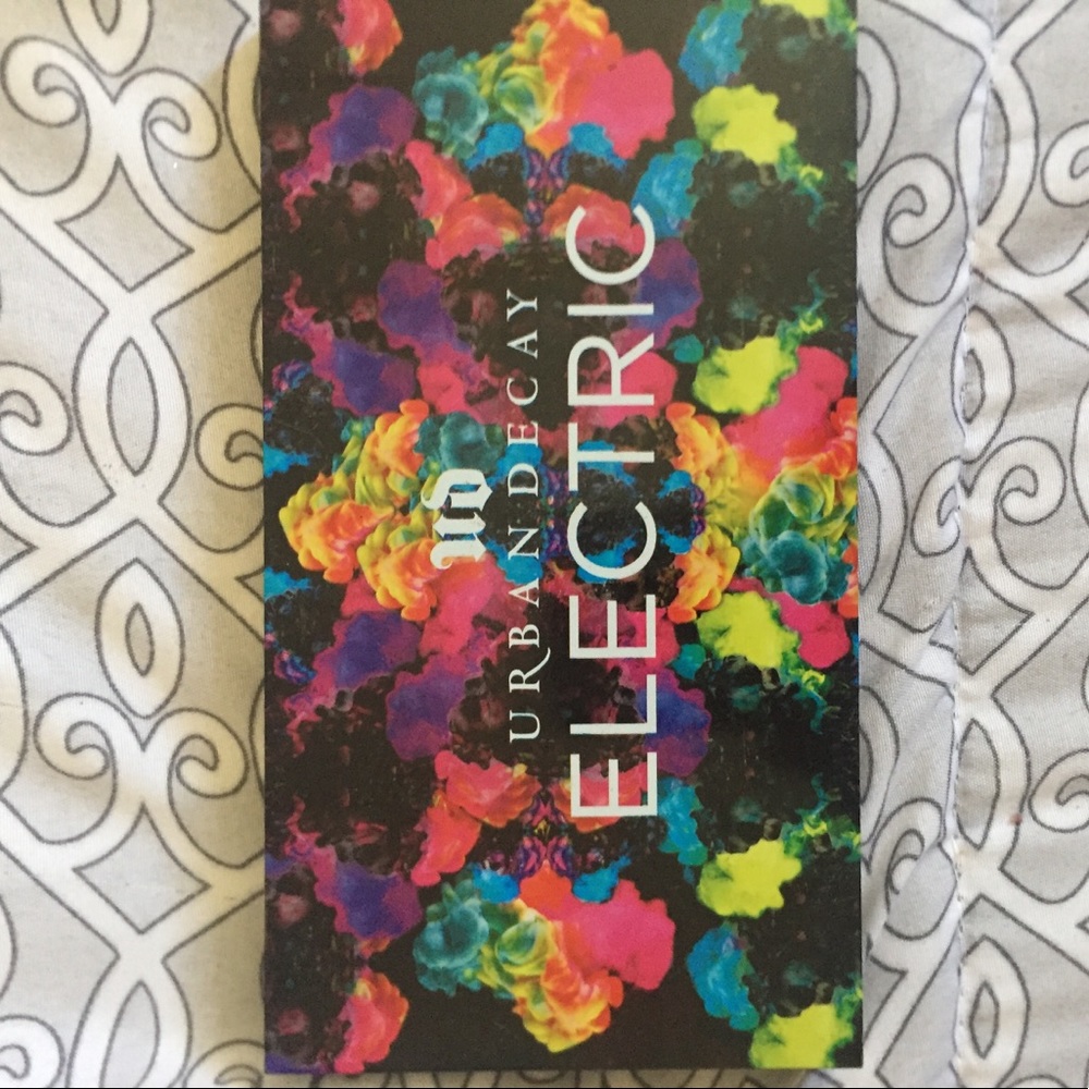 Urban decay eyeshadow palette